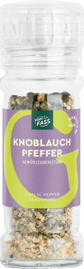 Knoblauchpfeffer in der Mühle