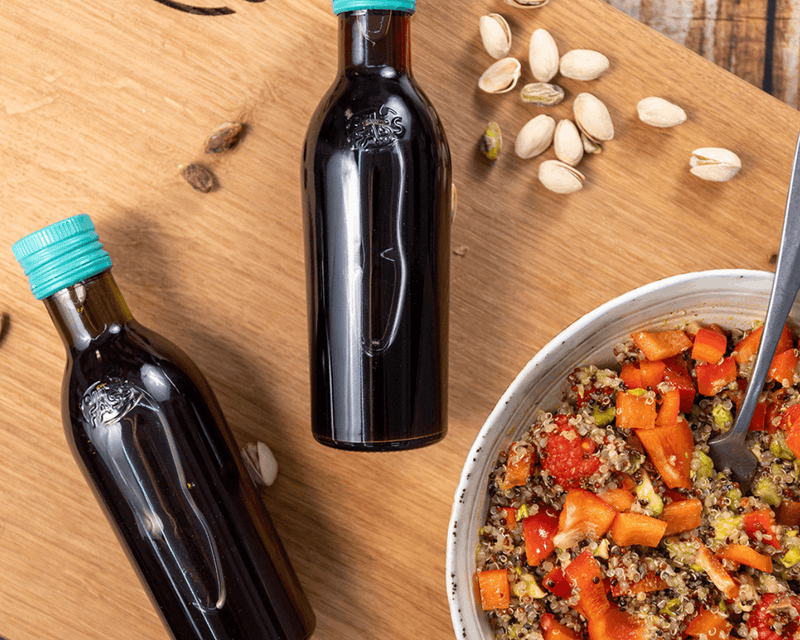 Salat mit Granatapfel-Dressing 