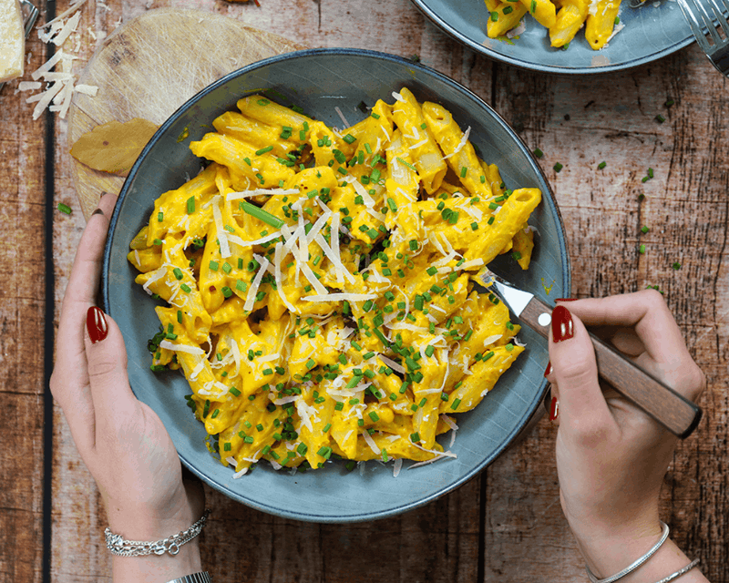 Geröstete Feta- & Kürbis-Pasta